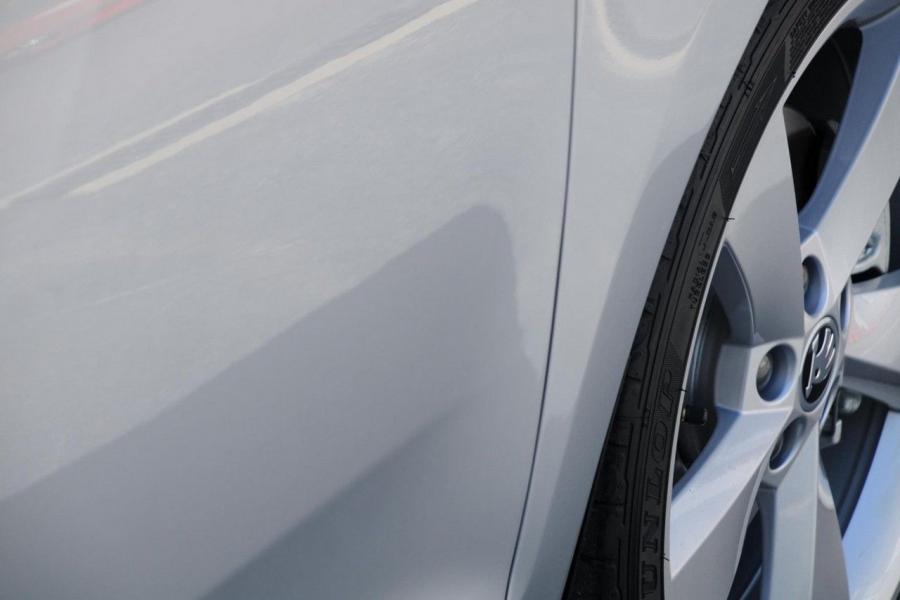  Skoda Rapid 2012 года  (фото 45 из 55)
